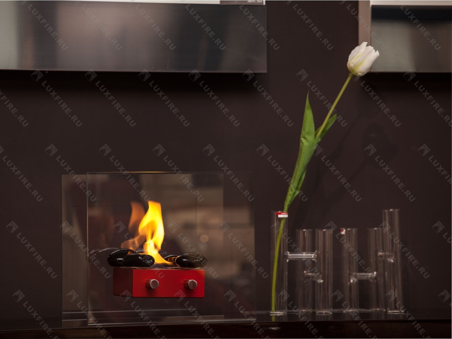 Настольный биокамин Lux Fire "Токио" М по цене 16 940 руб.